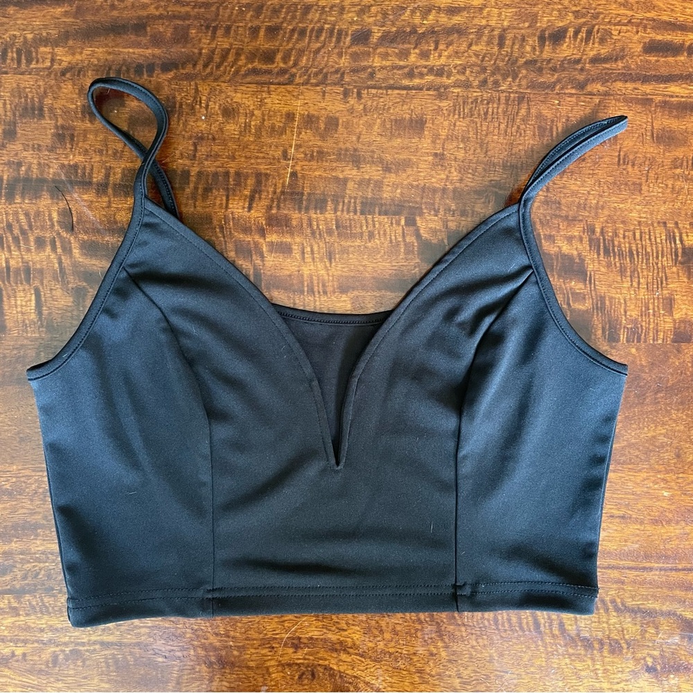 Black Spaghetti Strap Plunging V-Neck Crop Top with V Shaped Wire